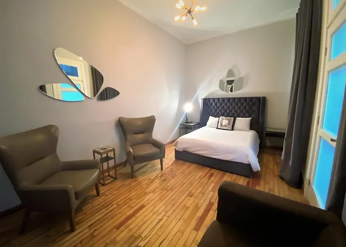 Suites Alcazar México DF